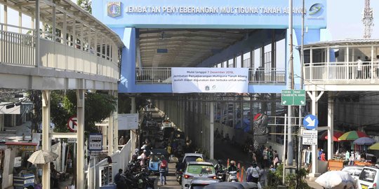 Skybridge Tanah Abang Mulai Diuji Coba