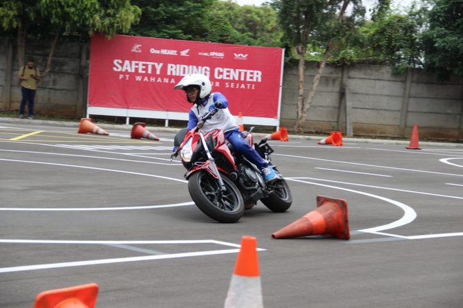 honda ahm