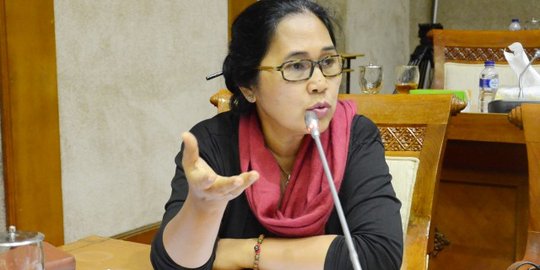 PDIP Soal PSI Siap Tak Digaji: Gaji Tetap Diterima DPR Walau Kinerja Buruk