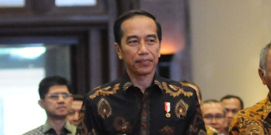 Jokowi Bantah Kriminalisasi: Misalnya Ada Ulama Kena Masalah Hukum ya Harus Dihadapi