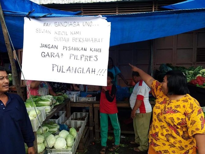 sandiaga uno kunjungi pasar kota pinang