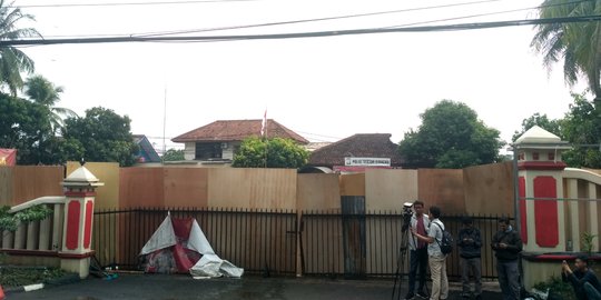 Usai Dibakar Massa, Pelayanan di Polsek Ciracas Dialihkan ke Polres Jaktim