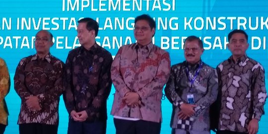 Menperin Airlangga Beri Penghargaan Industri Hijau Pada 143 Perusahaan