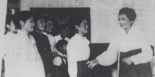 Korsel Umumkan Istri Pendiri Korut yang juga Nenek Tiri Kim Jong-un Wafat