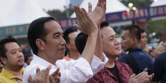 Jokowi Targetkan 2020 Penerima PKH 16,5 Juta Keluarga