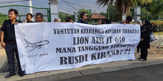 Keluarga Korban Keluhkan Syarat dari Lion Air Jika Ingin Dapat Santunan