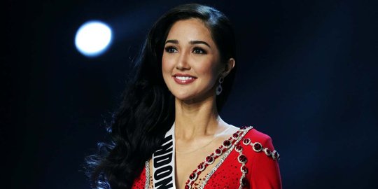 Pesona Kecantikan Kontestan Miss Universe 2018 dalam Gaun Malam