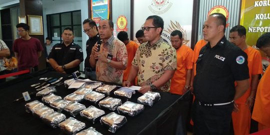 22 Kg Sabu Selundupan Malaysia Dibongkar Bareskrim, 6 Kurir Ditangkap