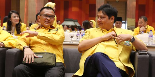 Airlangga Wajibkan Kader Golkar Hadiri Acara Jokowi di Riau