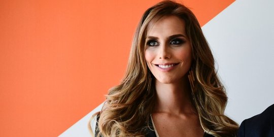 Mengenal Angela Ponce, Finalis Transgender Pertama di Miss Universe 2018