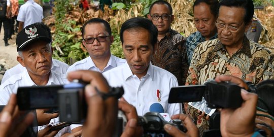 Presiden Jokowi Minta Babinsa Kawal Program Dana Desa