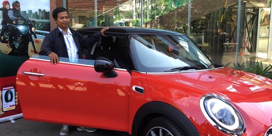 Tak Mampu Bayar Pajak, Dedi Pertimbangkan Jual Mini Cooper yang Dibeli dari Bukalapak