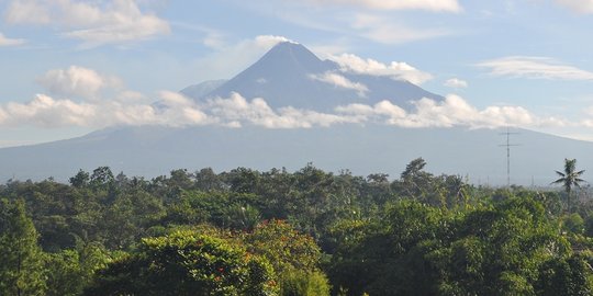 Pertumbuhan Lava Gunung Merapi Masih Kecil