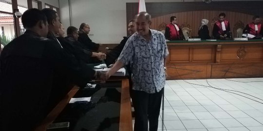 Mantan Bupati Kabupaten Bandung Barat Abubakar Divonis 5,5 tahun Penjara