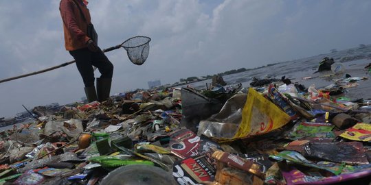 5 Fakta Mencengangkan di Balik Sampah Plastik Milik Indonesia