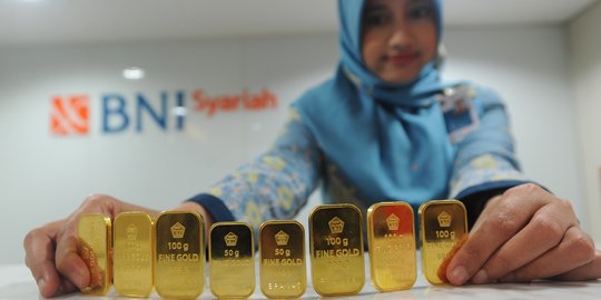 Harga Emas Dibuka Turun Tajam Rp 5.000 Menjadi Rp 653.000 per Gram