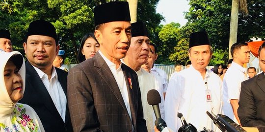 Tangkal Isu Hoaks, Kiai NU Bikin Buku Soal Keislaman Jokowi