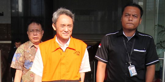 Pegawai AirAsia Mengaku Diperintah Dina Soraya Bantu Pelarian Eddy Sindoro