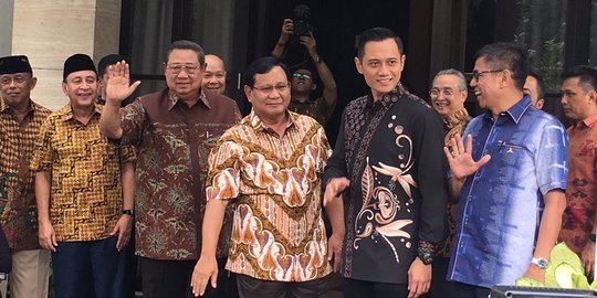 Bahas Strategi Kampanye, Prabowo Tiba di Rumah SBY