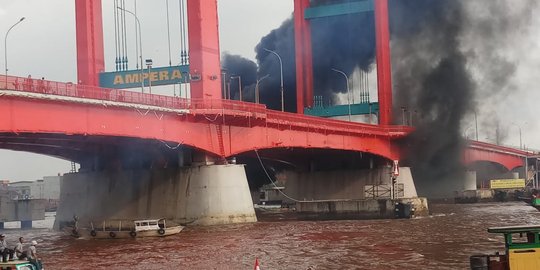 Ledakan Kapal Jukung di Sungai Musi Sebabkan Sejumlah Rumah Rusak