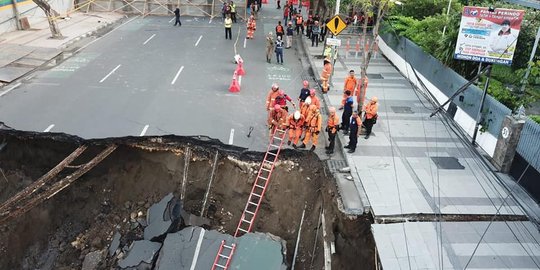 Kasus Ambles Jalan Gubeng, Polisi Periksa 34 Saksi