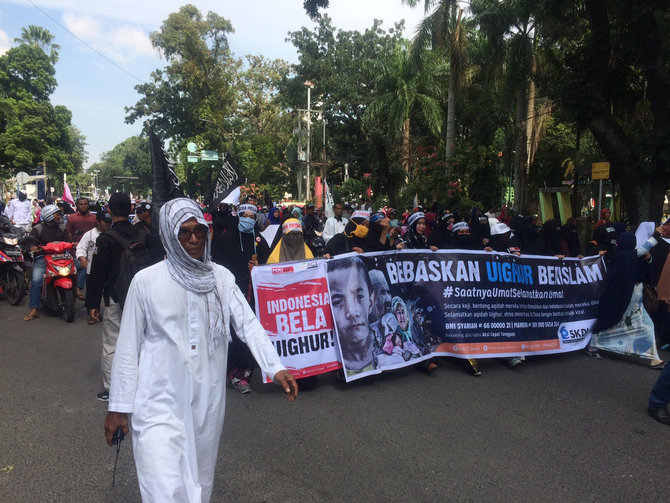 ormas islam demo konjen china