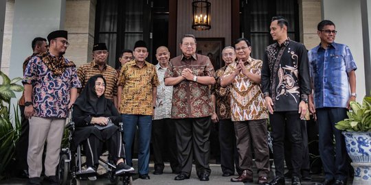 Bahas Kondisi Ekonomi dengan SBY, Prabowo Mengaku Dijamu Nasi Padang Cakalang