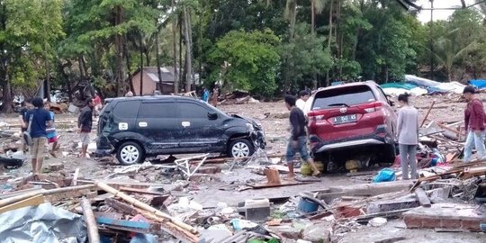 Biduan Dangdut Terseret Tsunami saat Manggung di Tanjung Lesung