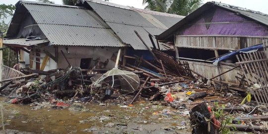 Komedian Ade Jigo Jadi Korban Tsunami di Tanjung Lesung, Istrinya Meninggal Dunia