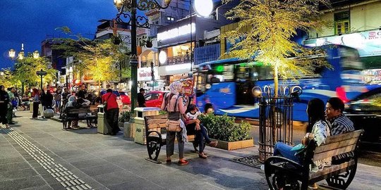 Becak Wisata dan Andong Kini Tak Boleh Sembarangan Parkir di Malioboro