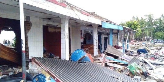 Korban Tsunami di Lampung Selatan Bertambah, 16 orang Meninggal 126 Luka-luka