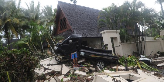 Gelombang Kembali Tinggi, Evakuasi Korban Tsunami Banten Disetop