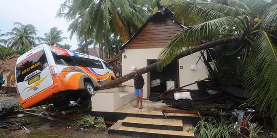 Data Korban Tsunami Anyer Lampung Pukul 07.00 281 Meninggal dan