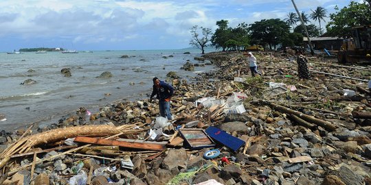 Jokowi Sebut Tsunami Anyer dan Lampung Selatan di Luar 