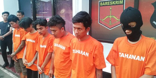 WN Asal Kanada Dikeroyok Tujuh Pemuda di Bandung