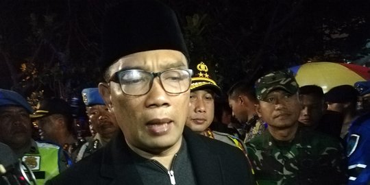 Kunjungi Gereja, Ridwan Kamil Titip Doa Untuk Korban Tsunami Banten