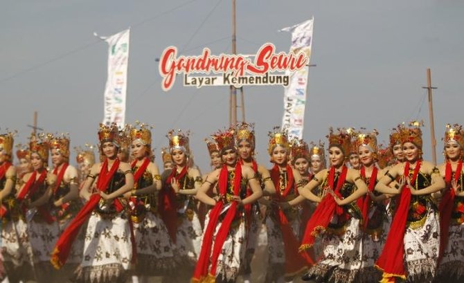 gandrung sewu banyuwangi