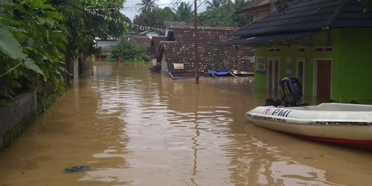 4 Hari Usai Tsunami Banten, Desa Teluk Terendam Banjir