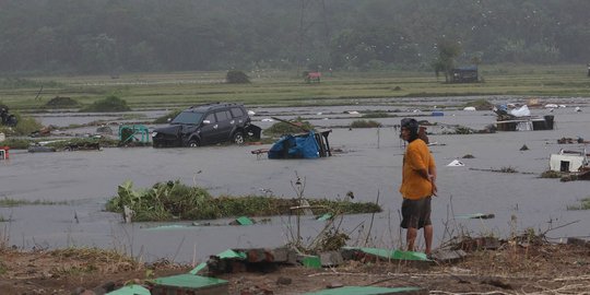 Adhi Karya Bantu Korban Tsunami Lampung dan Banten Rp 755 juta