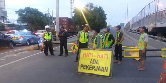 Flyover Cengkareng Ditutup, Tujuan Soekarno-Hatta Disarankan Lewat JORR