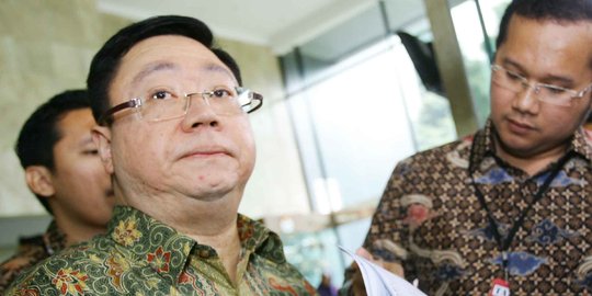 KPK Cegah Eks Komisaris Bank Century Robert Tantular ke Luar Negeri