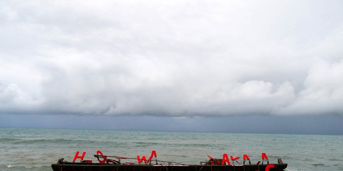 Cerita Orang yang Terombang-ambing Tsunami Banten