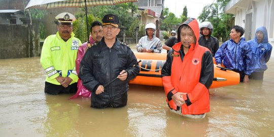 Tim SAR Cari Dua Warga yang Hilang Terseret Banjir di Kabupaten Barru
