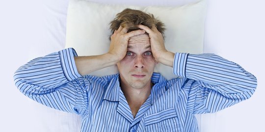 Istri Punya Masalah di Tempat Kerja Bisa Buat Suami Ikut Susah Tidur