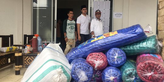 Moeldoko Kirim 2 Truk Bantuan Untuk Korban Tsunami Selat Sunda