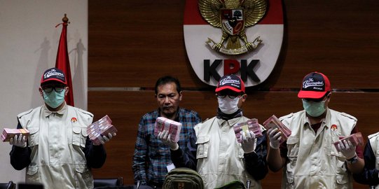 Selain Uang, KPK Juga Sita Mobil CRV Diduga Hadiah Suap Proyek Air Minum PUPR