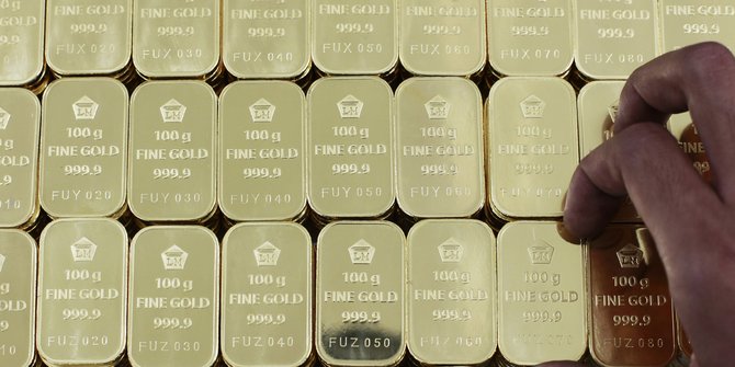 Akhir Tahun, Harga Emas Antam Stagnan di Level Rp 667.000 