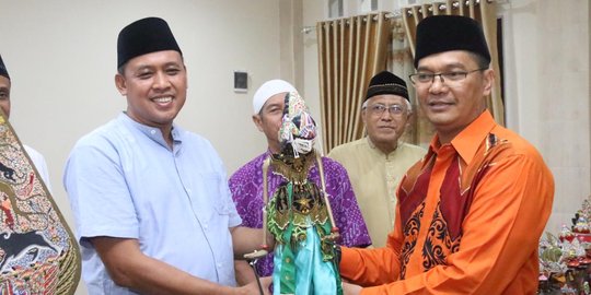 Wakil Walikota Bekasi Resmikan Sanggar Wayang Ajen