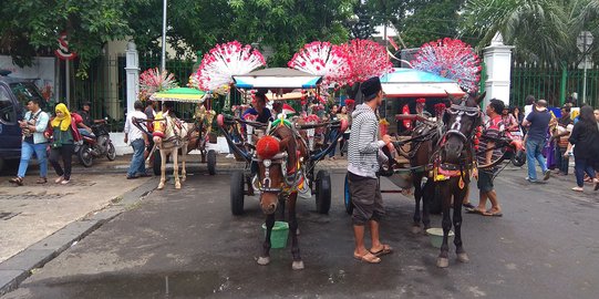 Malam Tahun Baru, Delman di Monas Panen Rezeki