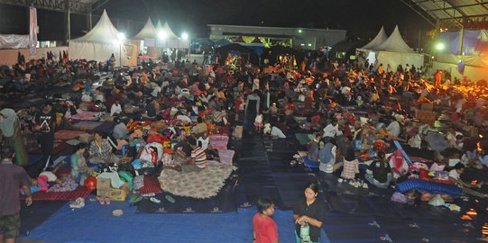 Jumlah Pengungsi Korban Tsunami Pesisir Lampung Capai 3.812 Jiwa